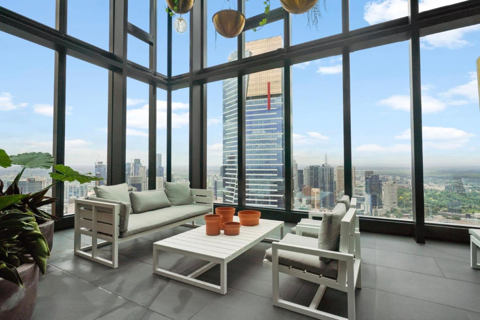 Luxury Retreat In The Heart Of Southbank Apartment